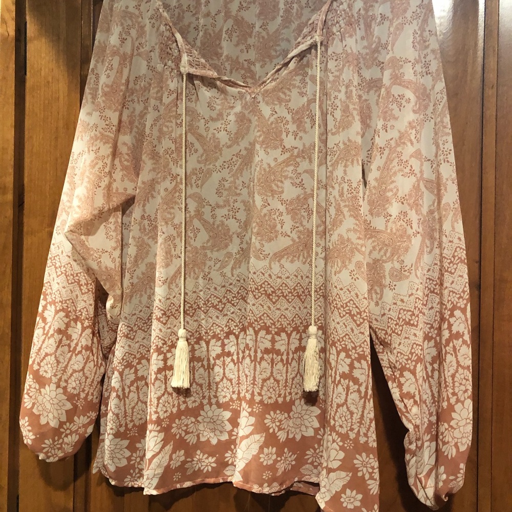 Women’s Blouse